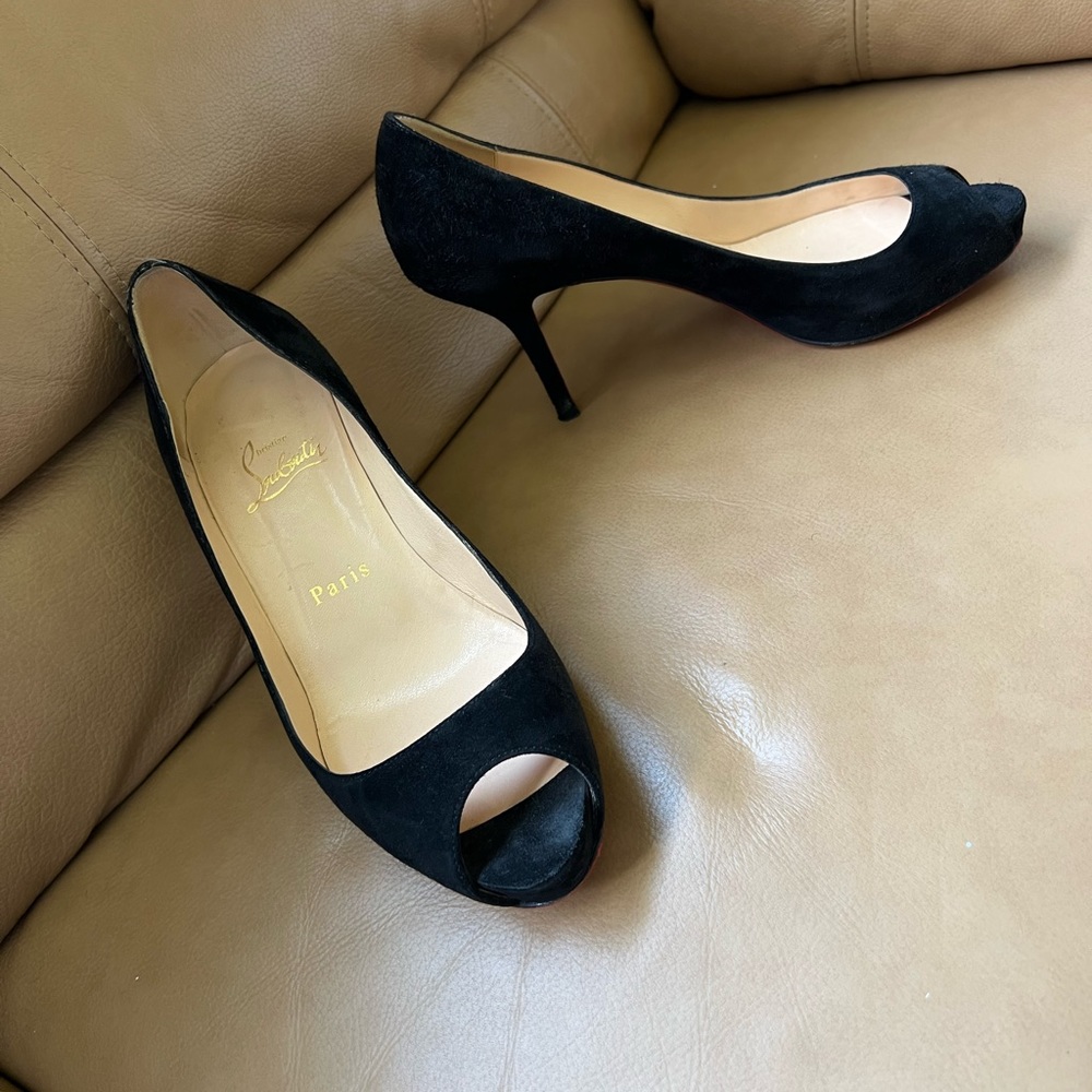Christian Louboutin Suede Pumps heels 36 1/2